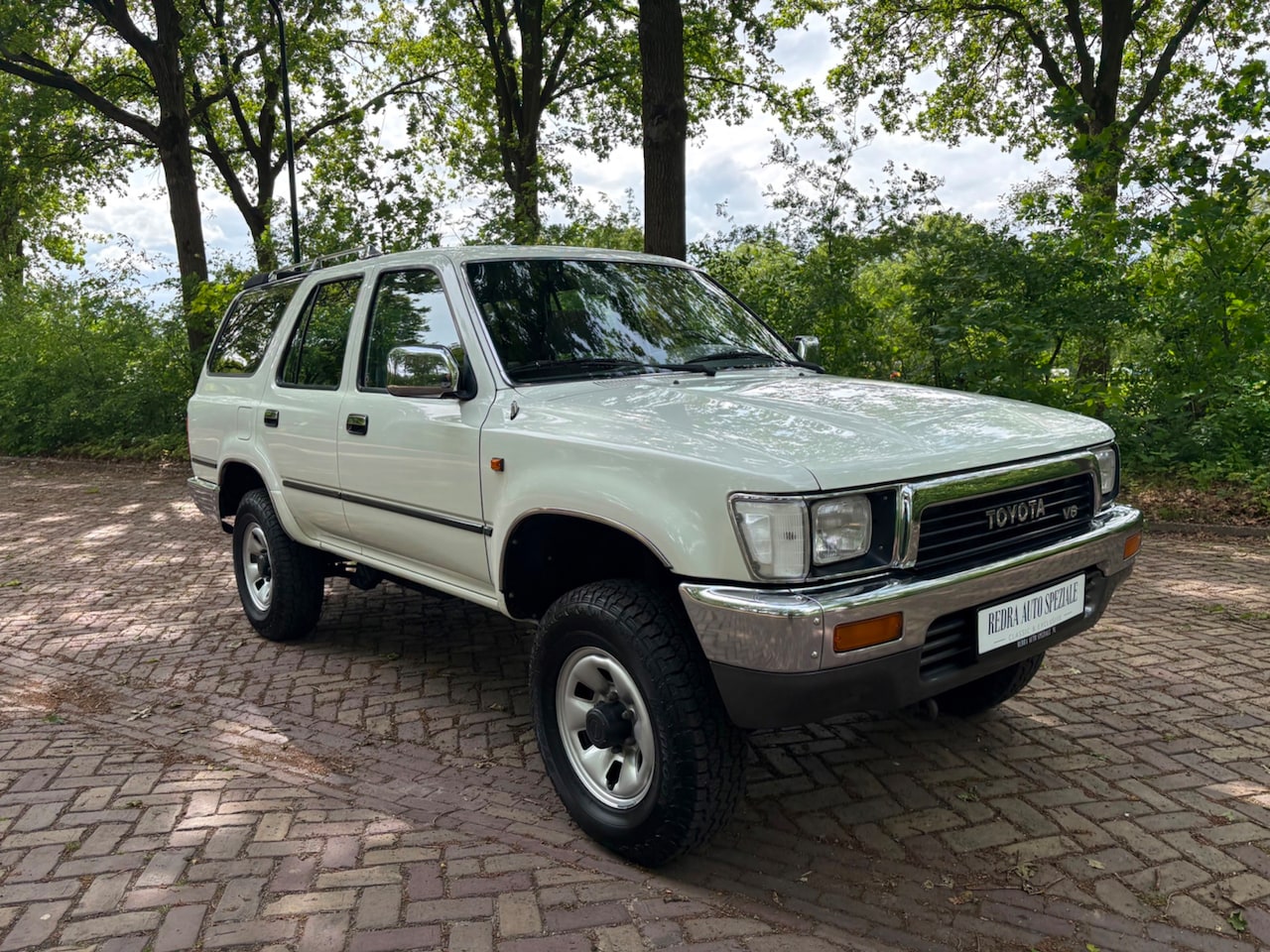 Toyota 4 Runner - 3.0 V6 3.0 V6, 2 eigenaren, slechts 56.000 km, in werkelijk topstaat - AutoWereld.nl