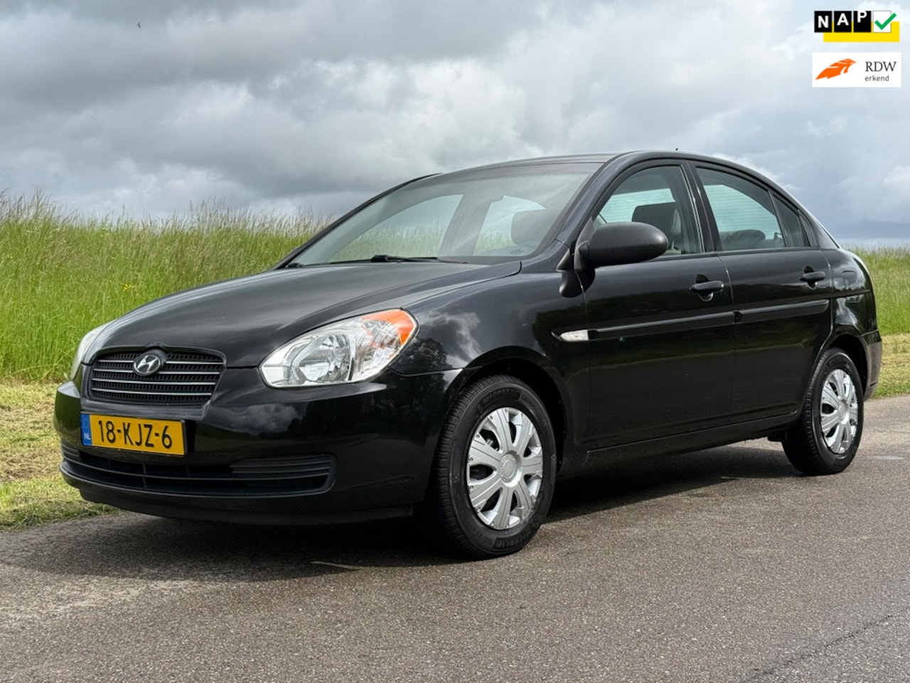 Hyundai Accent - 1.4i Dynamic | Airco | DB-riem vervangen | APK | NAP - AutoWereld.nl
