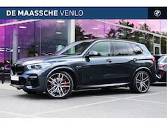 BMW X5 - xDrive45e M Sport Automaat / Trekhaak / Panoramadak / Comfortstoelen / Laserlight / Head-U