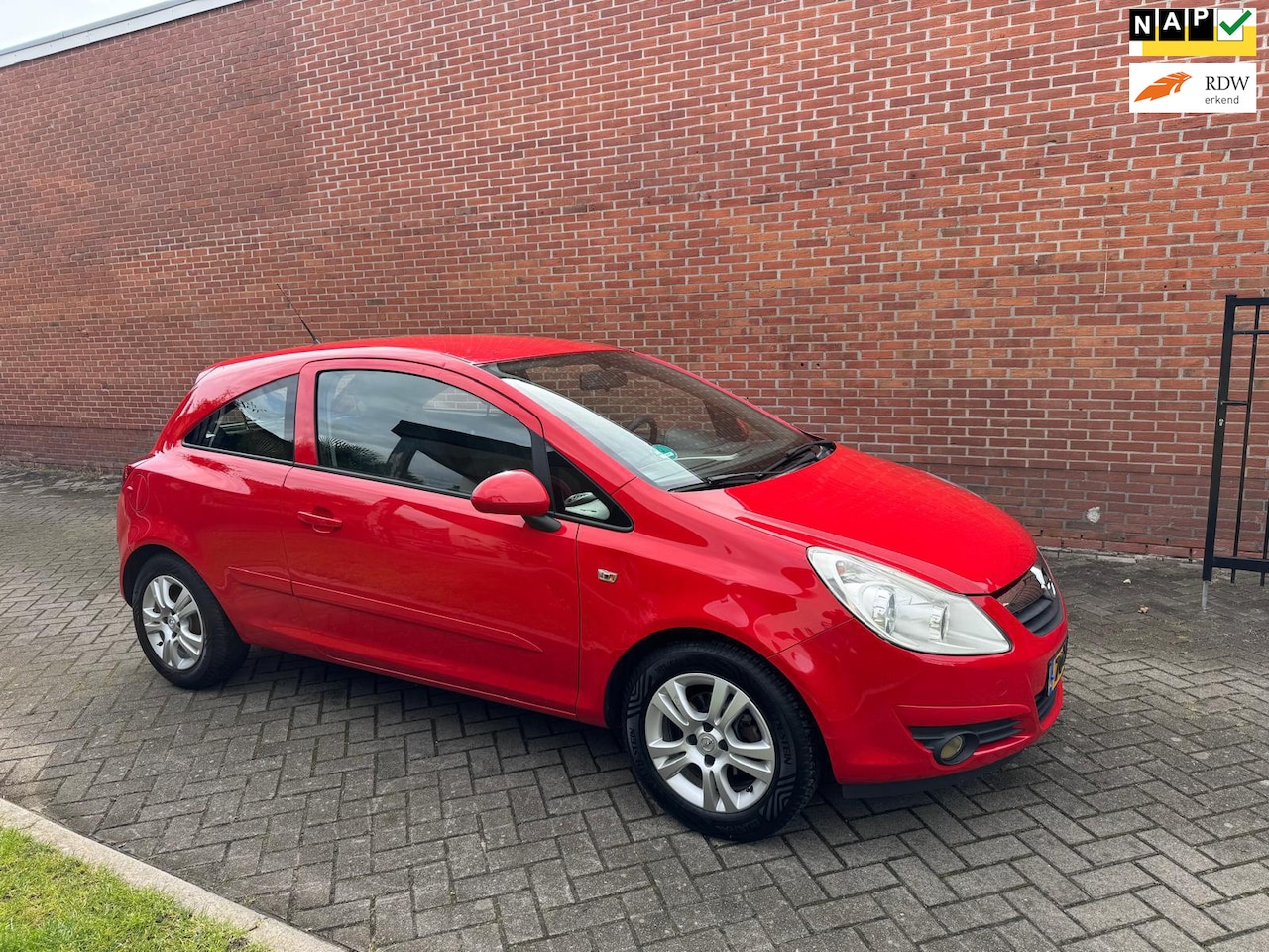Opel Corsa - 1.2-16V Enjoy Airco Cruise - AutoWereld.nl