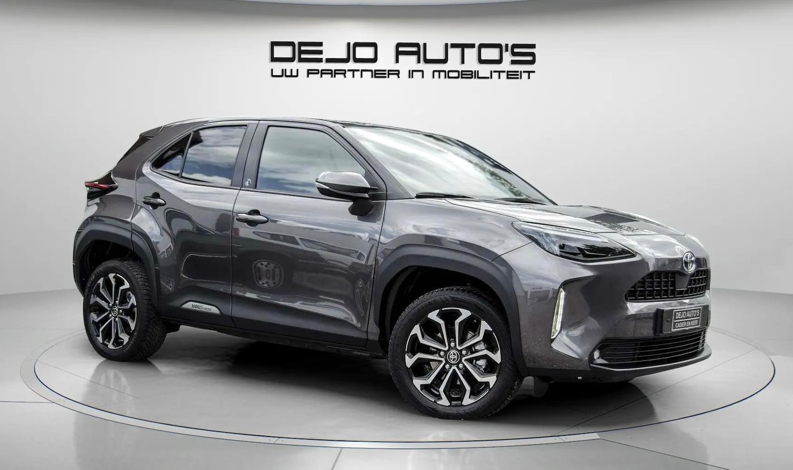 Toyota Yaris Cross - 1.5 HYBRID TEAM DYNAMIC NAVI PDC V+A DODEHOEK CAMERA CARPLAY STOELVERWARMING - AutoWereld.nl