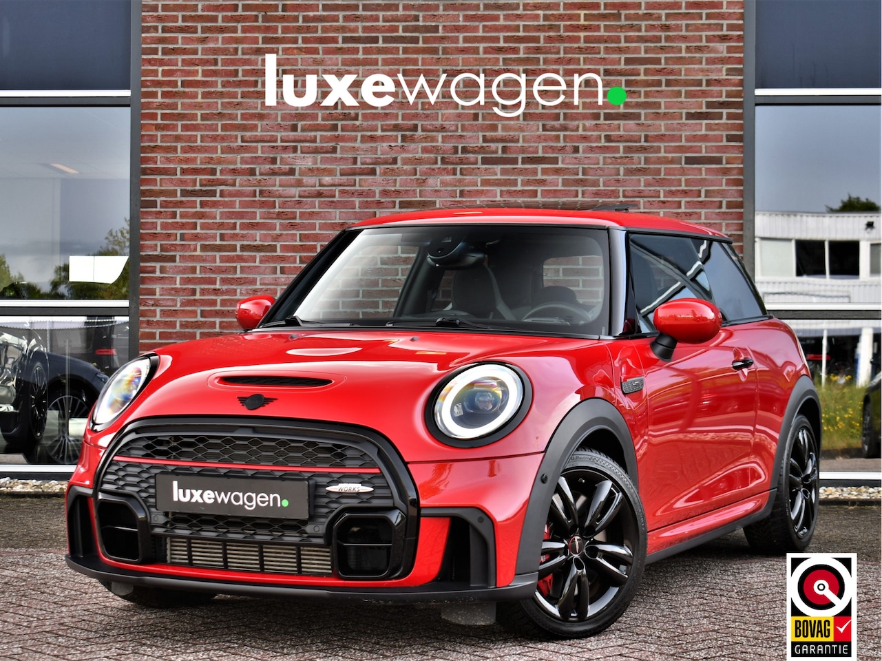 MINI John Cooper Works - Mini 2.0 Pano ACC H/K JCW-stoelen - AutoWereld.nl