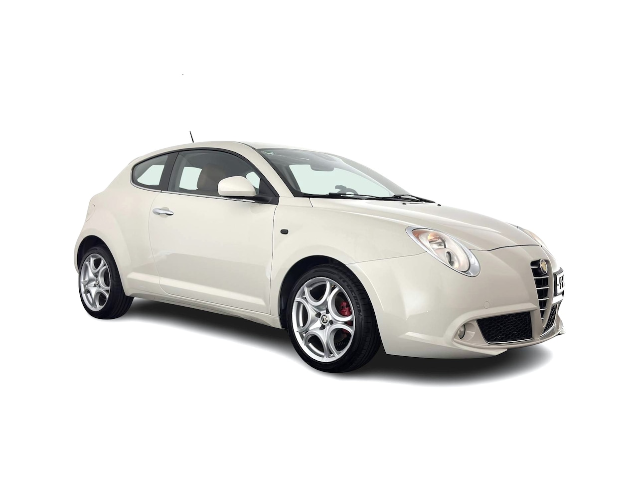 Alfa Romeo MiTo - 1.3 JTDm ECO Distinctive *LEATHER | SPORT-SEATS | ECC | PDC | TOWBAR | 17''ALU* - AutoWereld.nl