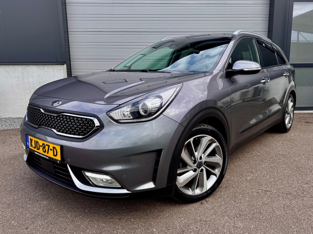 Kia Niro - 1.6 GDi Hybrid ComfortLine / Trekhaak / Apple Carplay - AutoWereld.nl