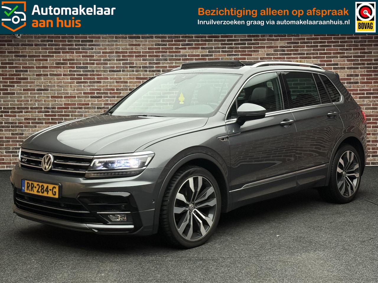 Volkswagen Tiguan - 1.4 TSI ACT Highline Panorama 3x R Line Virtual Camera - AutoWereld.nl