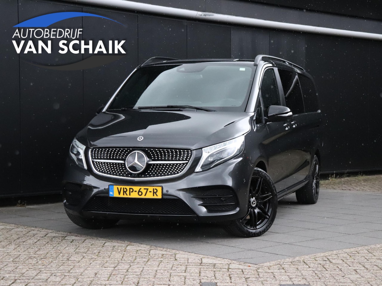 Mercedes-Benz V-klasse - 250d 4-MATIC Extra Lang DC Avantgarde | LEDER | LED | DUBBEL CABINE | 2X SCHUIFDEUR | NAVI - AutoWereld.nl