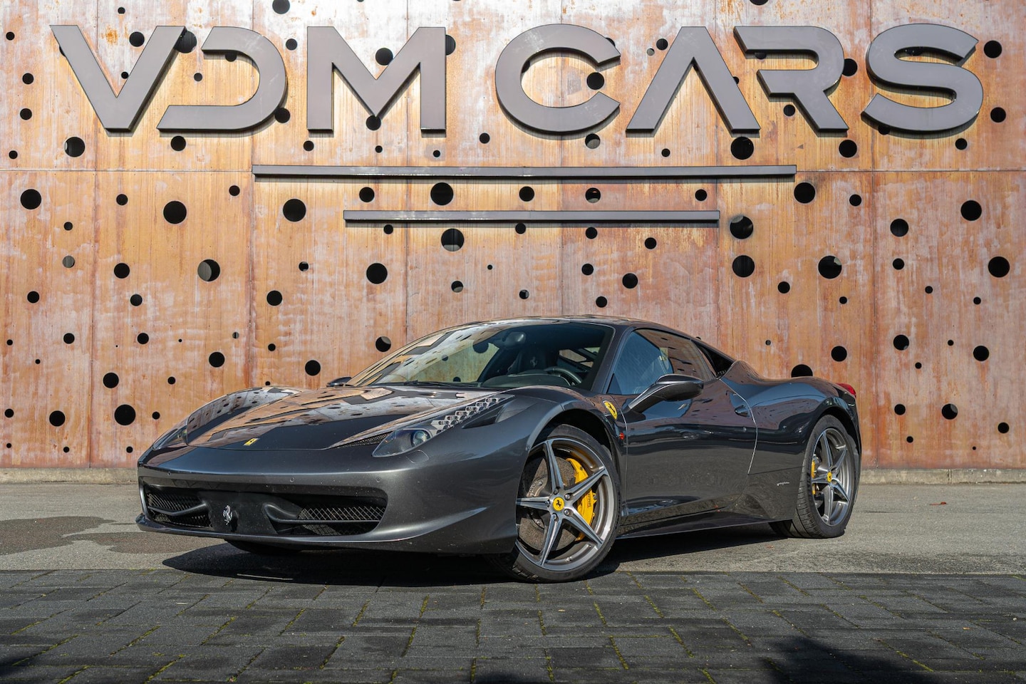 Ferrari 458 - Italia | CARBON RACING SEATS | LIFT | AFS | CAMERA | ALCANTARA | BTW | - AutoWereld.nl