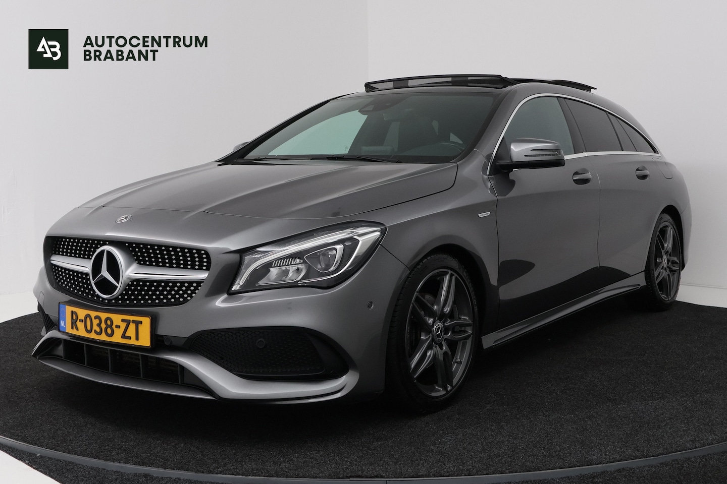 Mercedes-Benz CLA-klasse Shooting Brake - 200 Prestige (PANORAMADAK, CAMERA, STOELVERWARMING, CLIMA, GOED ONDERHOUDEN) - AutoWereld.nl
