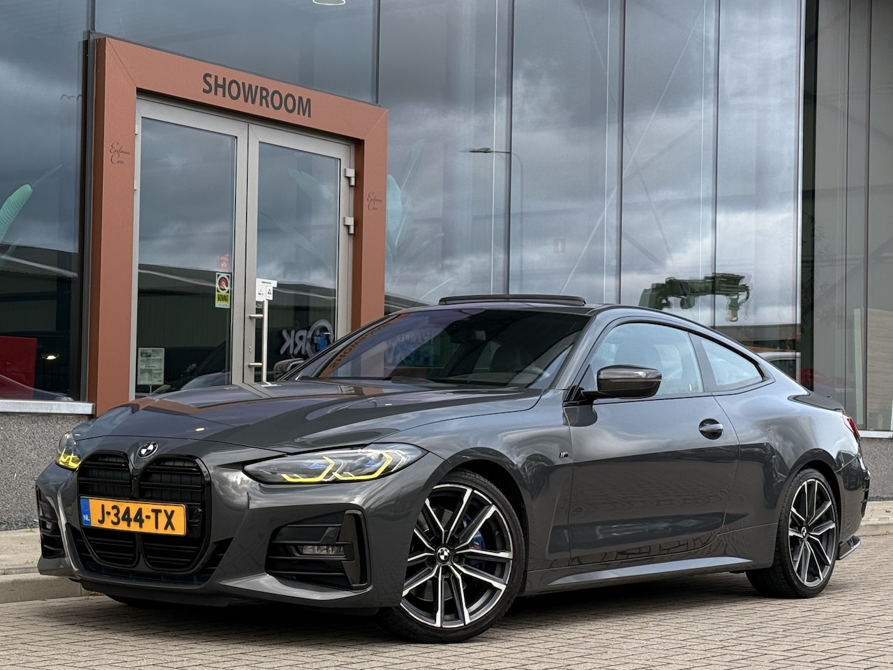 BMW 4-serie Coupé - 430i High Executive M-Sport | Stoel / Stuur Verwarming | Harman/Kardon | Schuif/kanteldak - AutoWereld.nl
