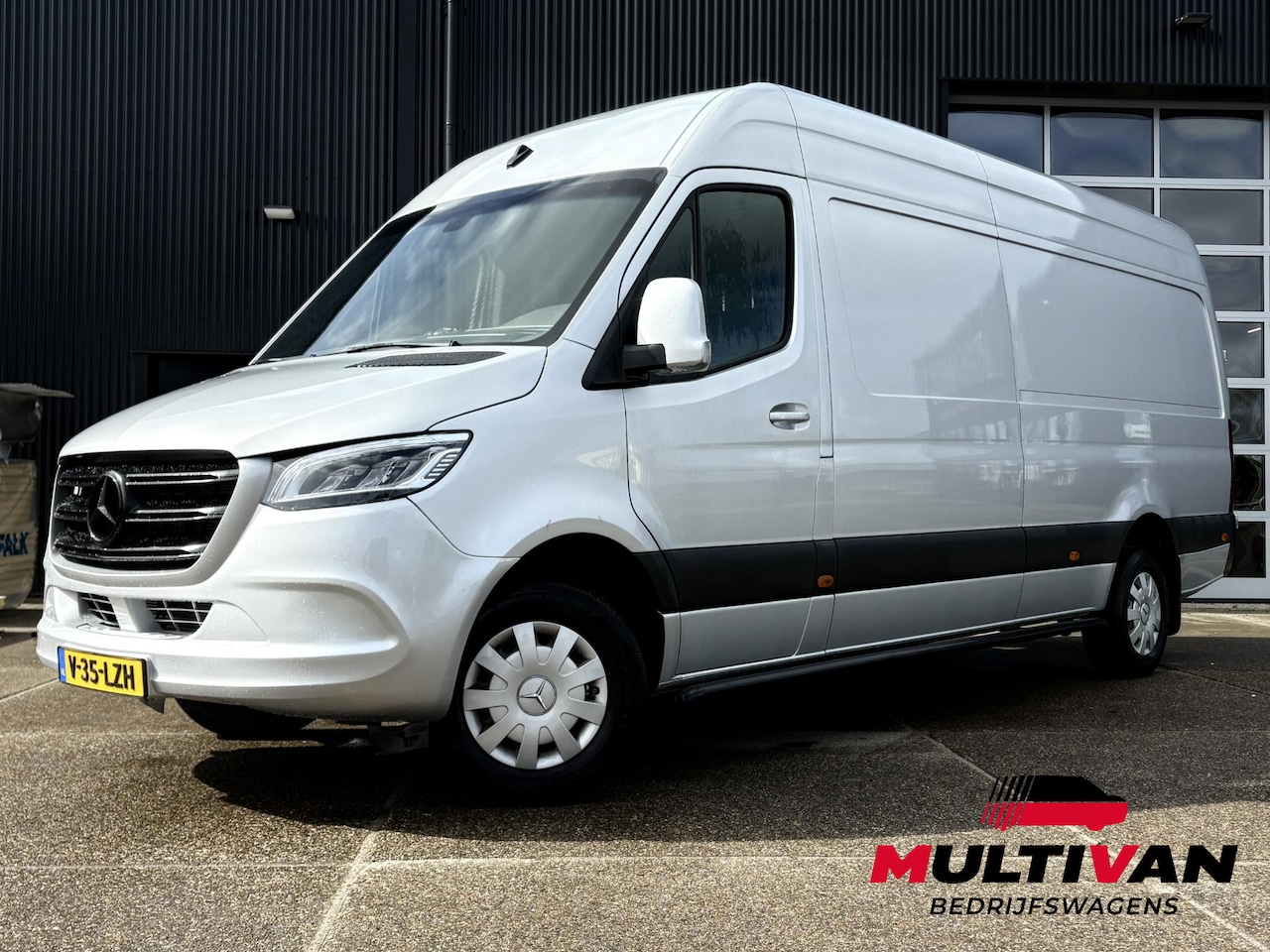 Mercedes-Benz Sprinter - 319 3.0 V6 L4H2 | MARGE | VEEL LAADRUIMTE | CAMERA | LEDER | STUURWIELBEDIENING - AutoWereld.nl
