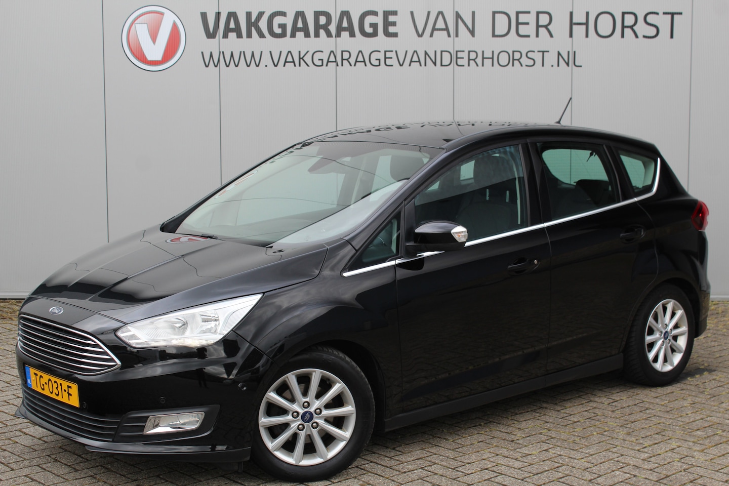 Ford C-Max - 1.0-100pk Titanium. Nette, goed onderhouden hoogzitter ! Autm. airco dual, stoel-, stuur- - AutoWereld.nl