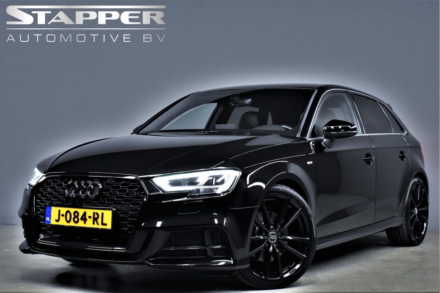Audi A3 Sportback - 2.0 TFSI 191pk Automaat Quattro 3x S-Line B&O/Virtual/Carplay/H.Leer/Led/Stoelverw./Lmv19" - AutoWereld.nl