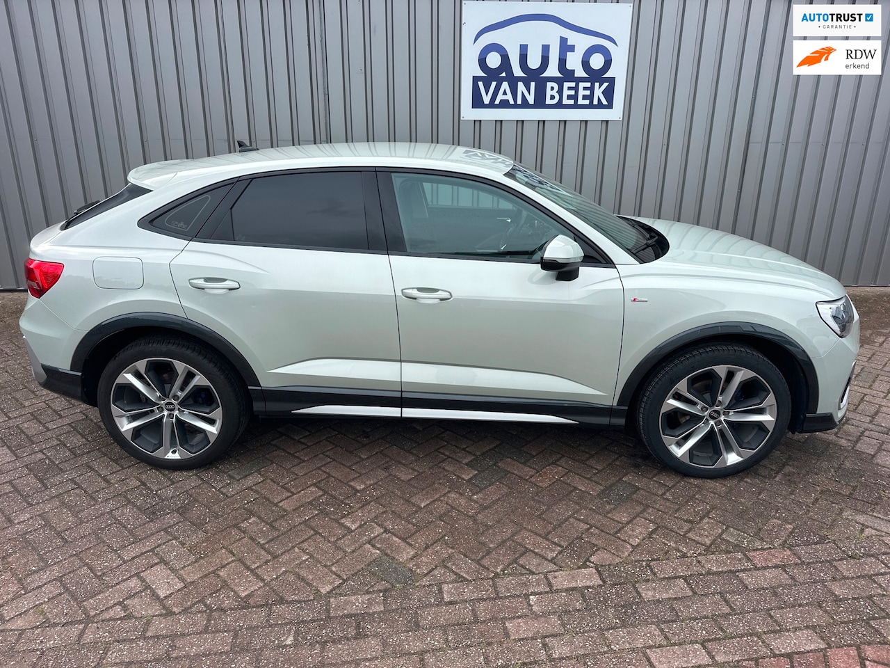Audi Q3 Sportback - 35 TFSI S Edition 35 TFSI S Edition - AutoWereld.nl