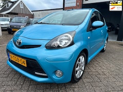 Toyota Aygo - 1.0 VVT-i Dynamic Blue AUTOMAAT-AIRCO-NAVI-CENTRAAL