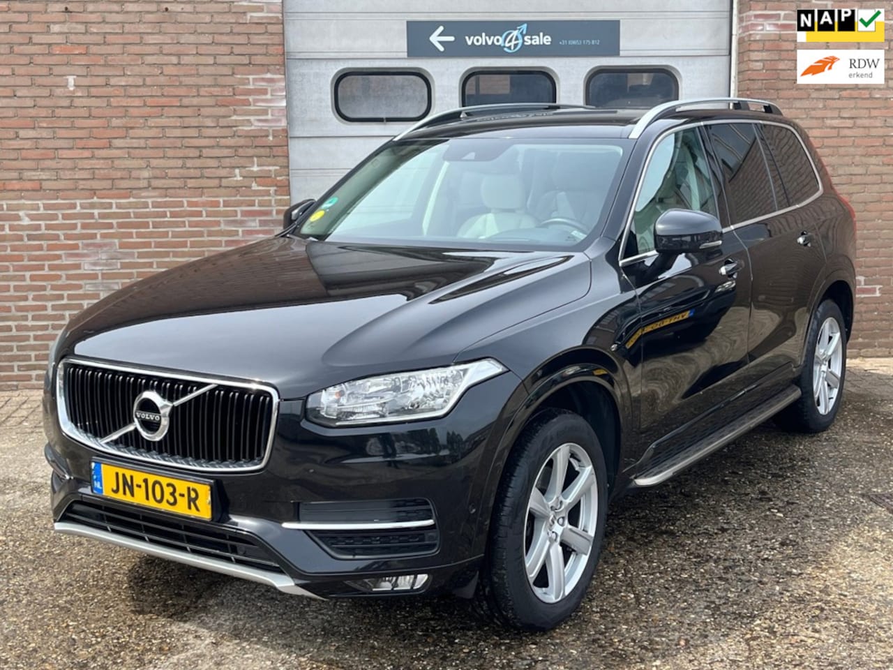 Volvo XC90 - 2.0 D4 Momentum Automaat leder 2016 - AutoWereld.nl