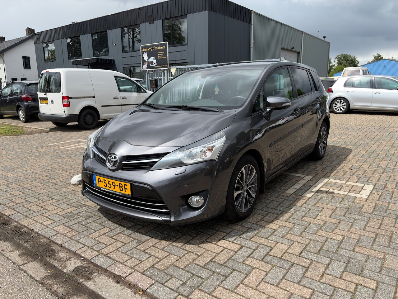 Toyota Verso - 1.8 VVT-i Executive Nw Apk - Vol Ondh - AutoWereld.nl