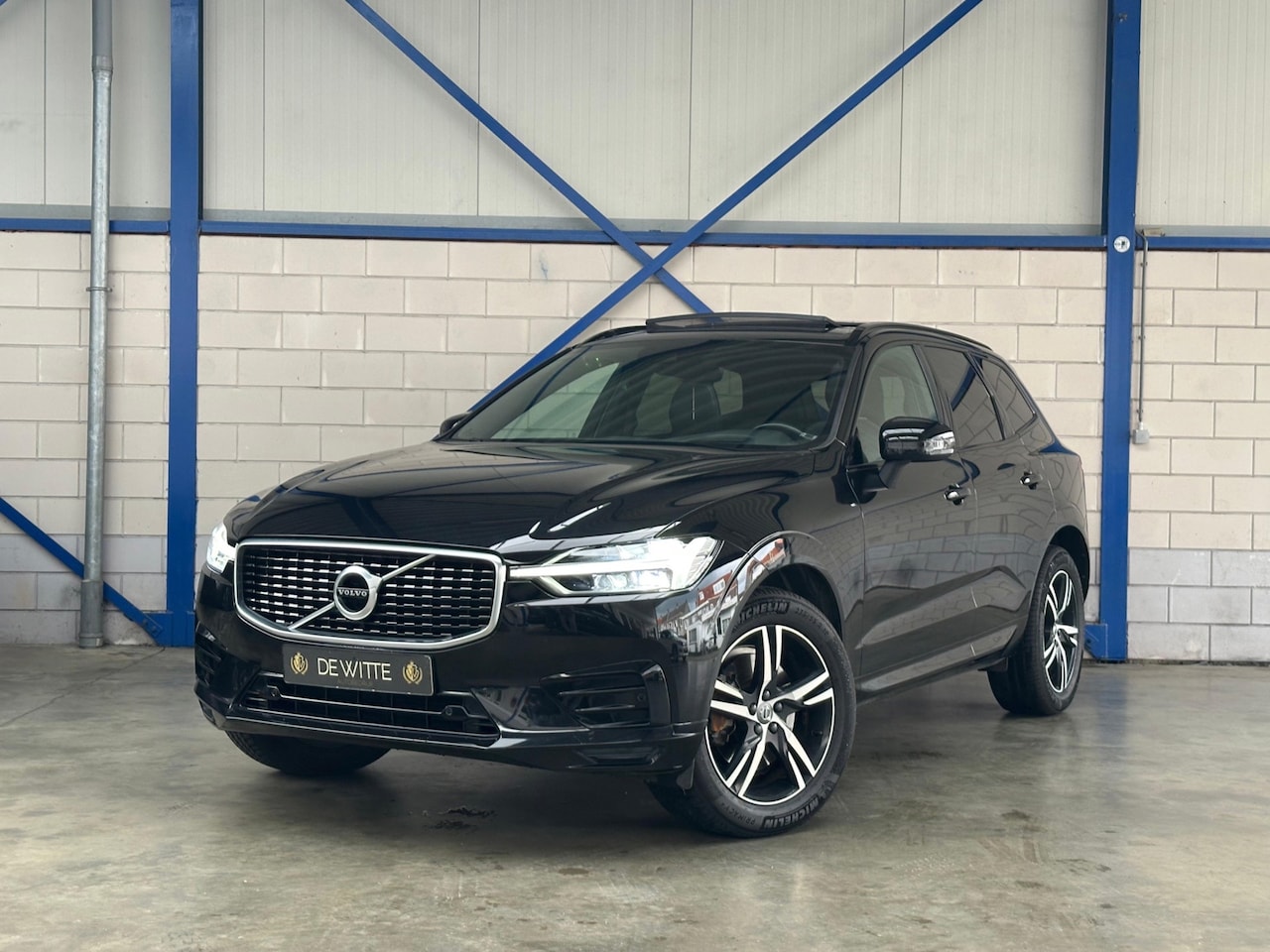 Volvo XC60 - 2.0 T4 R-Design 2.0 T4 R-Design - AutoWereld.nl