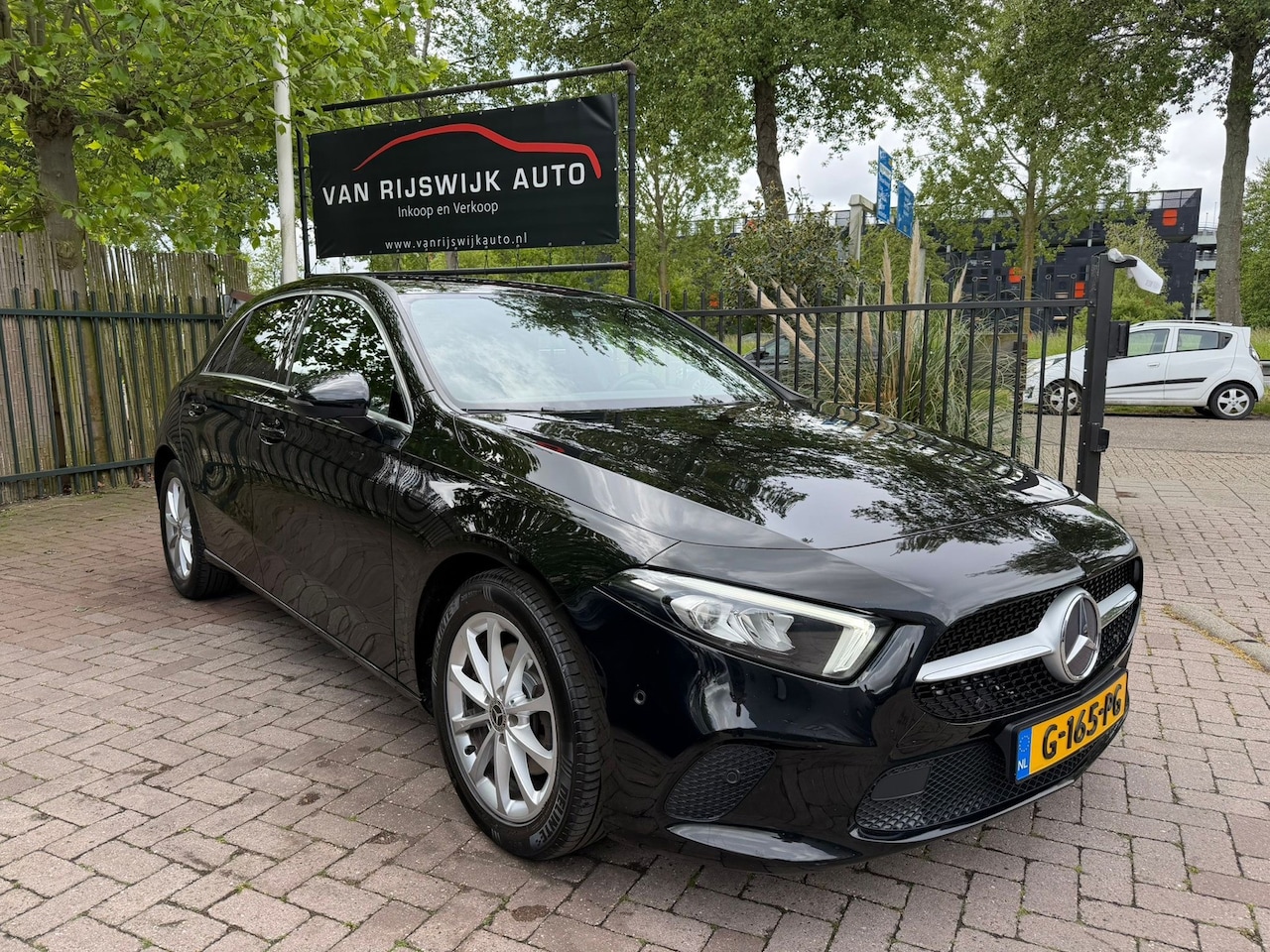 Mercedes-Benz A-klasse - 200 Business Solution 11590NETTO Leder Nav Pdc Cruise-con - AutoWereld.nl