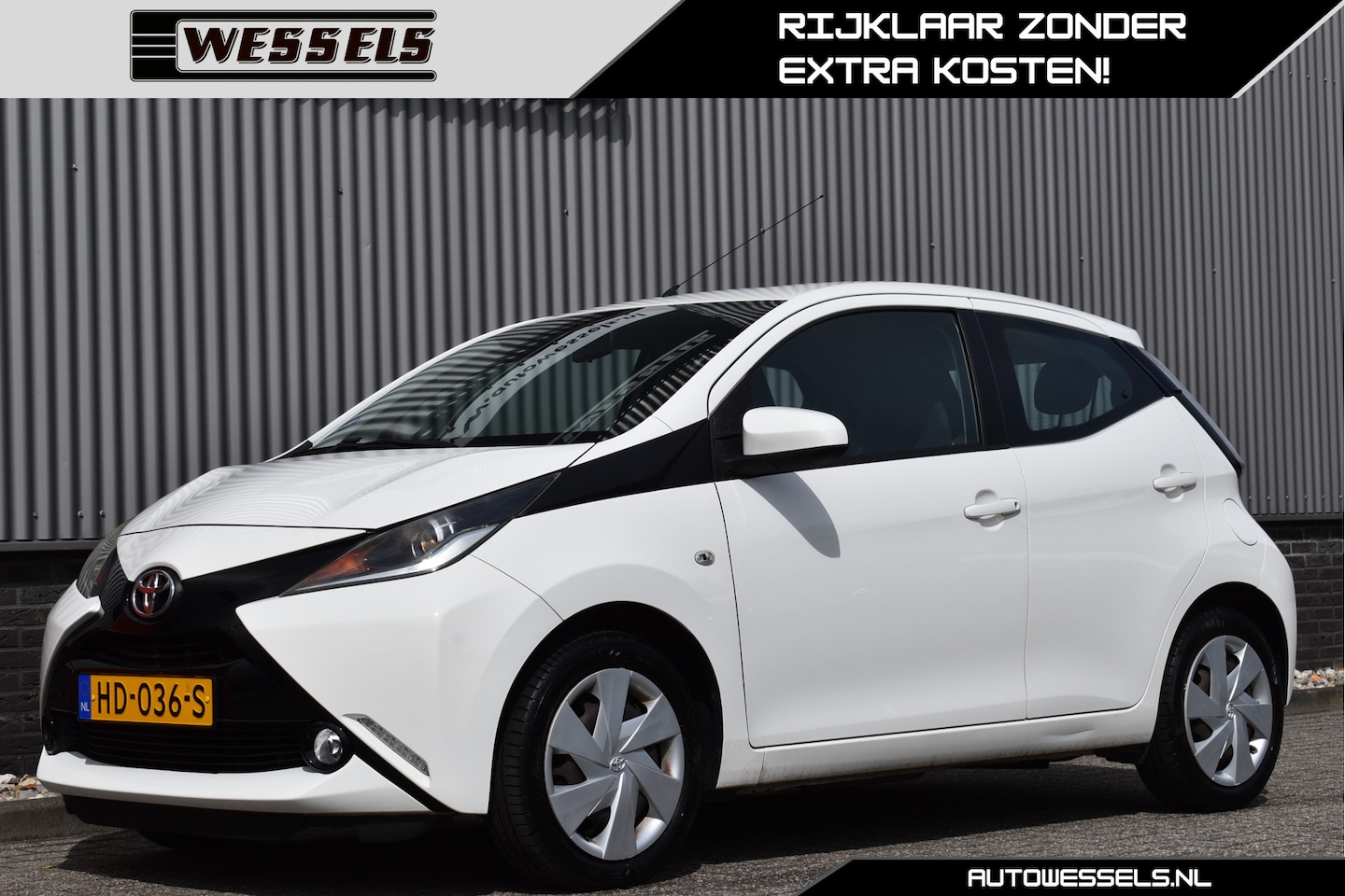 Toyota Aygo - 1.0 VVT-i x-play Afn. Trekhaak, Camera, Airco, Bluetooth, Elek. ramen - AutoWereld.nl