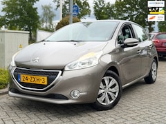 Peugeot 208 - 1.2 VTi Envy Clima airco, Cruise control, NL auto