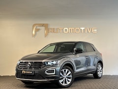 Volkswagen T-Roc - 1.5 TSI Sfeer|Dodehoek|Lane Assist|Stoelverwaming