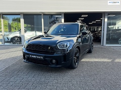 MINI Countryman - 1.5 Cooper S E ALL4 Black Edition 220 Pk | Navigatie | Cruise | Camera | Clima | Voll Lede