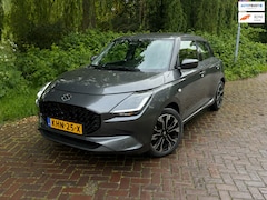 Suzuki Swift - 1.2 Comfort Smart Hybrid 1 Eig.b.j. 10-2024 17000 km 15” lm velgen