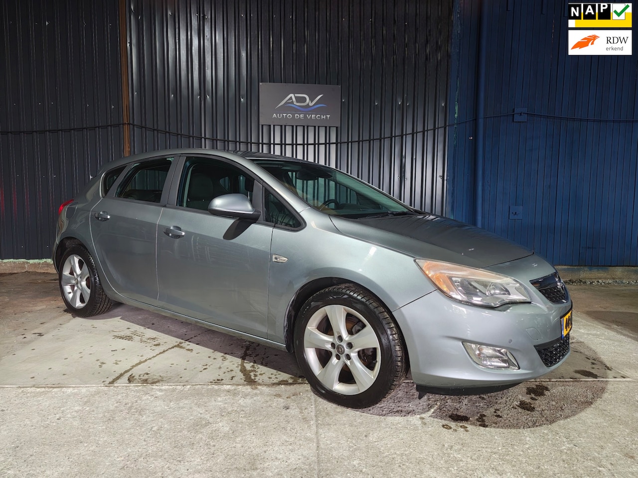 Opel Astra - 1.6 Edition AIRCO - NAVIGATIE - CRUISE CONTROL - AutoWereld.nl