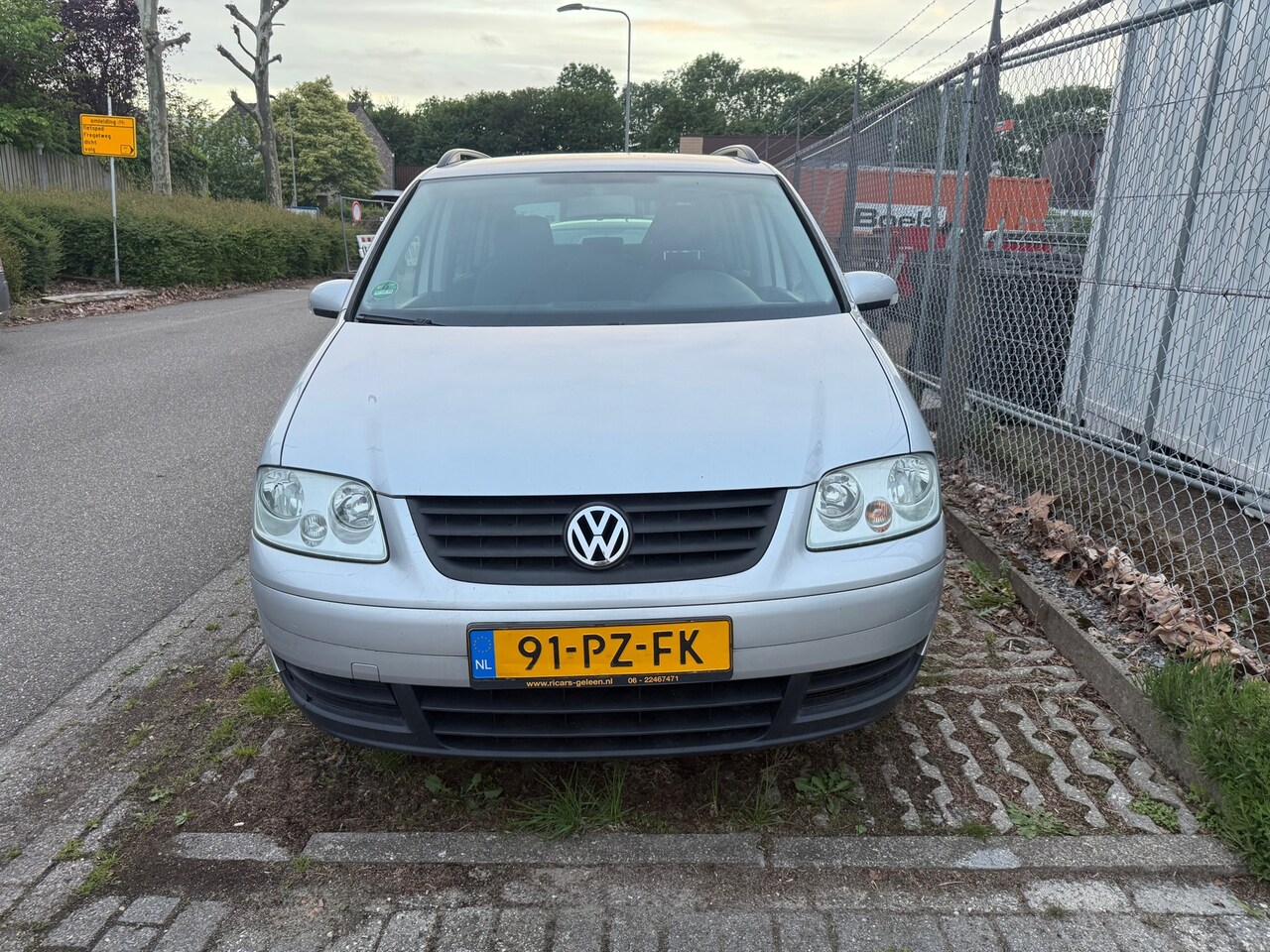 Volkswagen Touran - 1.6-16V FSI Athene 1.6-16V FSI Athene - AutoWereld.nl