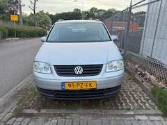 Volkswagen Touran - 1.6-16V FSI Athene