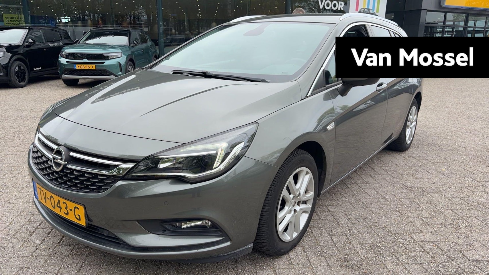 Opel Astra Sports Tourer - 1.0 Online Edition | Navigatie | Parkeersensoren V+A | Climate control | - AutoWereld.nl