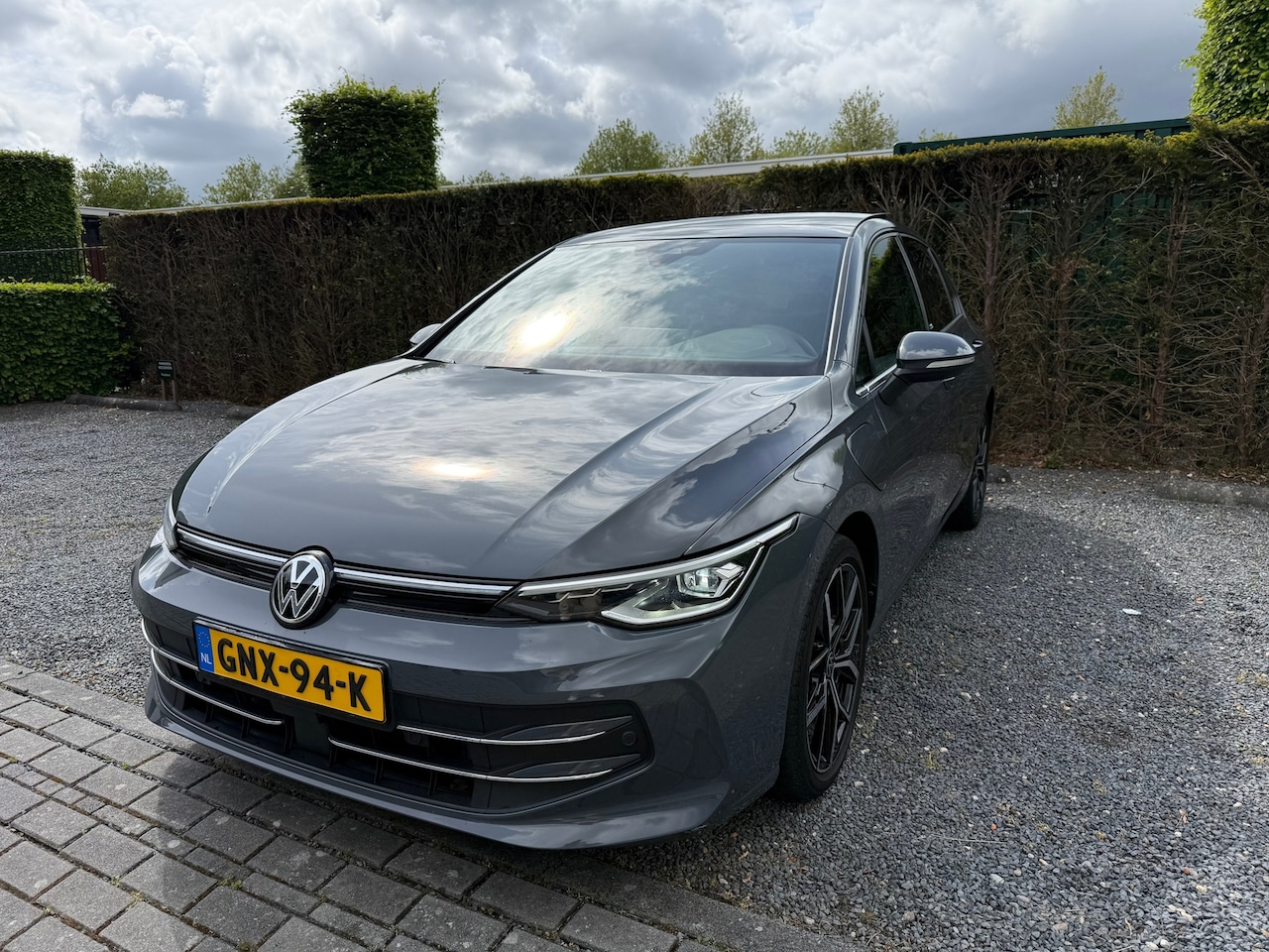 Volkswagen Golf - 1.5 eHybrid 50 Edition|Panoramadak|CarPlay|BlindSpot|Keyless|Stoelmassage| - AutoWereld.nl