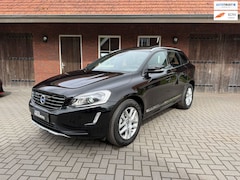 Volvo XC60 - 2.0 T5 AWD Inscription | PANO| LEDER| ACC| Dealer onderhouden