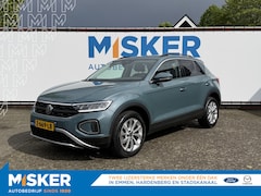 Volkswagen T-Roc - 150pk TSI Life AUTOMAAT/ADAPTIVE CRUISE CONTROL/APPLE CARPLAY/AN
