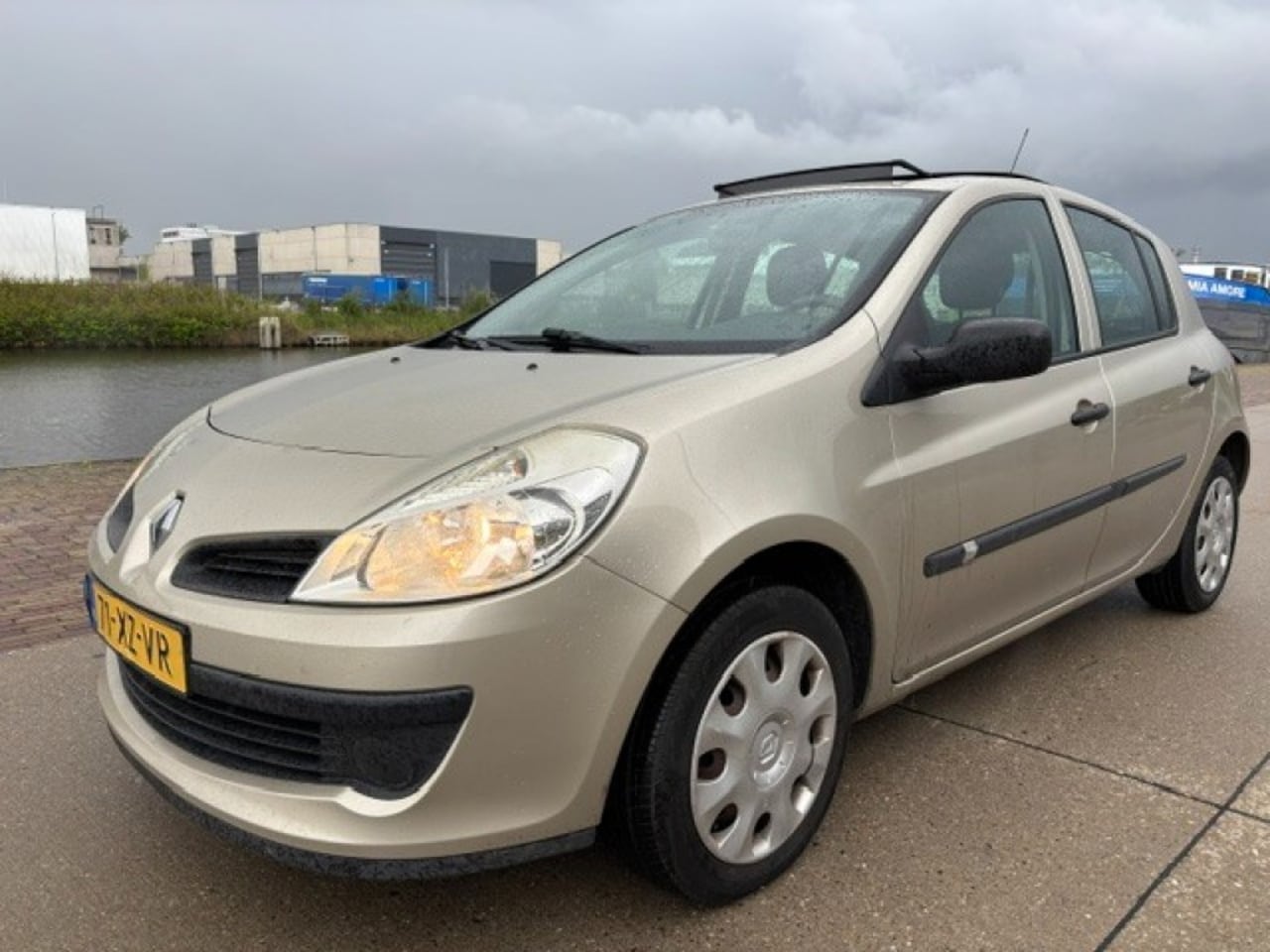 Renault Clio - 1.2 TCE BNS LINE - AutoWereld.nl