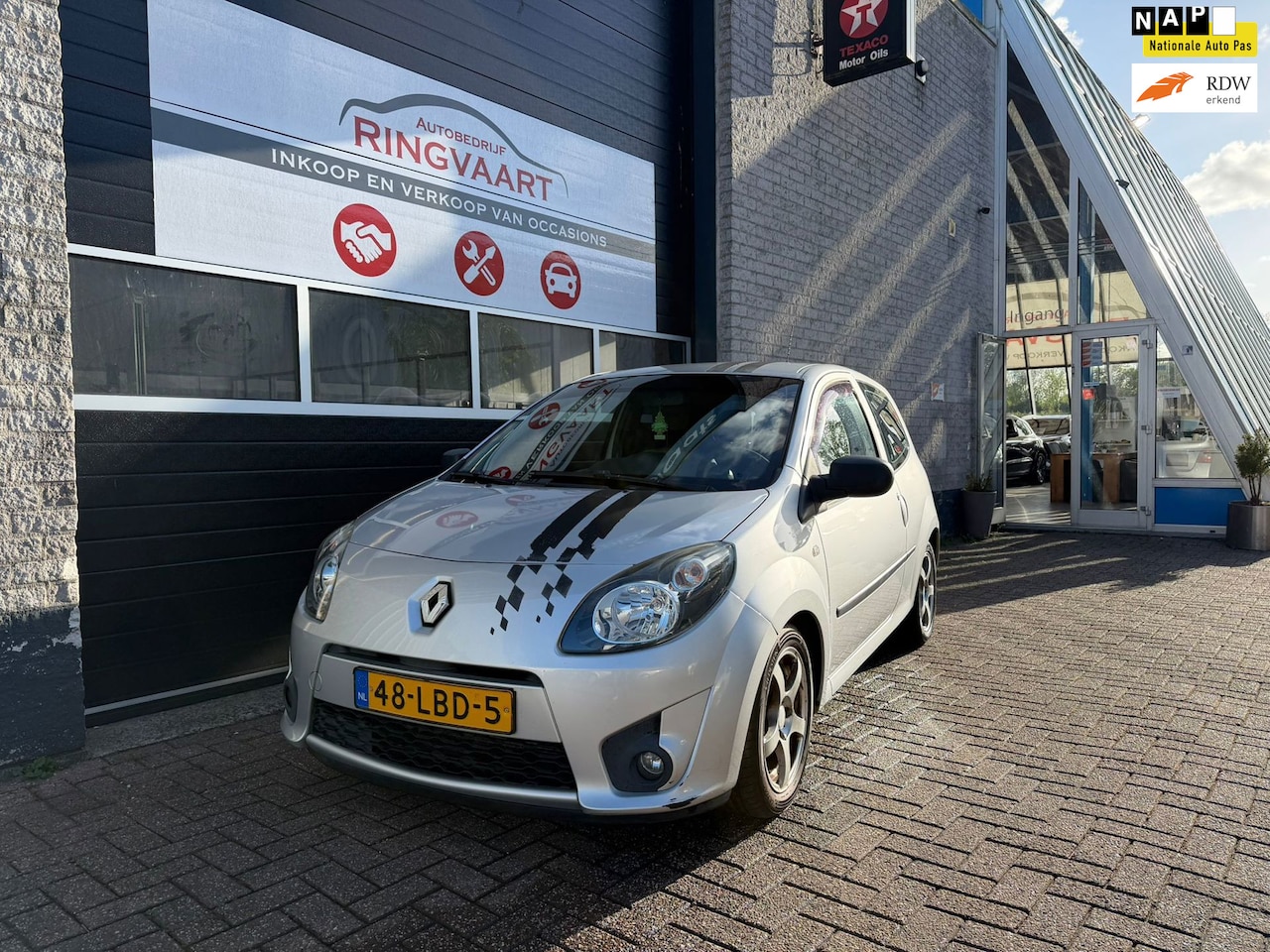 Renault Twingo - 1.2-16V Authentique airco - AutoWereld.nl