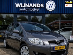 Toyota Auris - 1.6-16V Sol