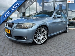 BMW 3-serie Touring - 325i | 6 Cilinder | Camera | Automaat | Xenon | Sportstoel | Climate |