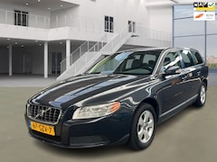Volvo V70 - 2.0|LEDER|NAVI|PSENSOR|LAGE KM MET NAP|BOEKJES|2XSLEUTELS