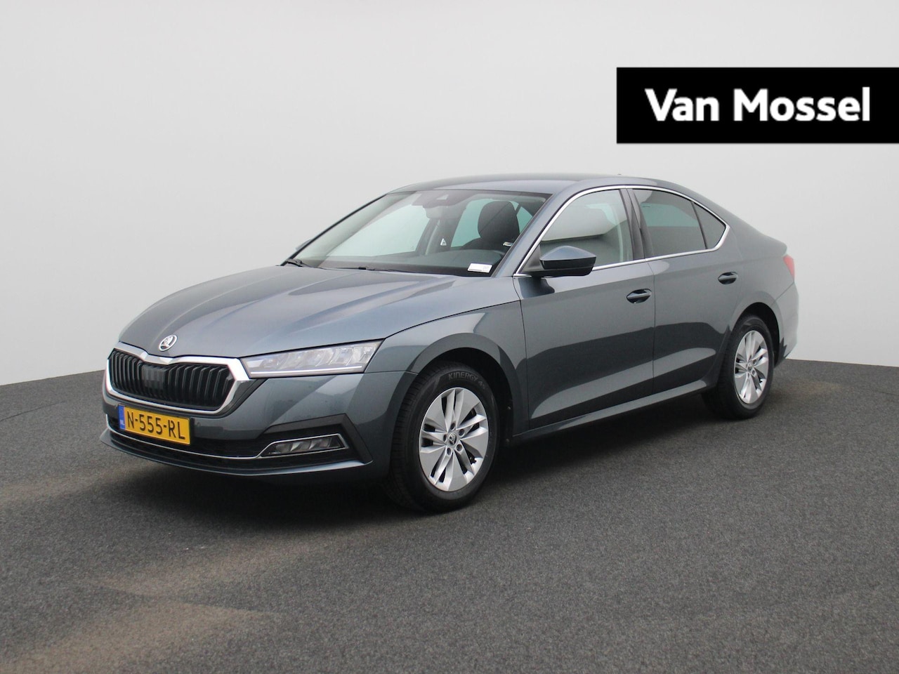 Skoda Octavia - 1.0 TSI Ambition Metallic lak | Navigatie | Hatchback | Airco - AutoWereld.nl