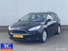 Ford Focus Wagon - 1.0 Trend | Dealer onderhouden | NW- Distr-riem | Navi | Cruise |Cruise | PDC |