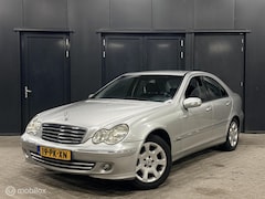 Mercedes-Benz C-klasse - 180 K. Elegance nieuwe apk|trekhaak|cruise