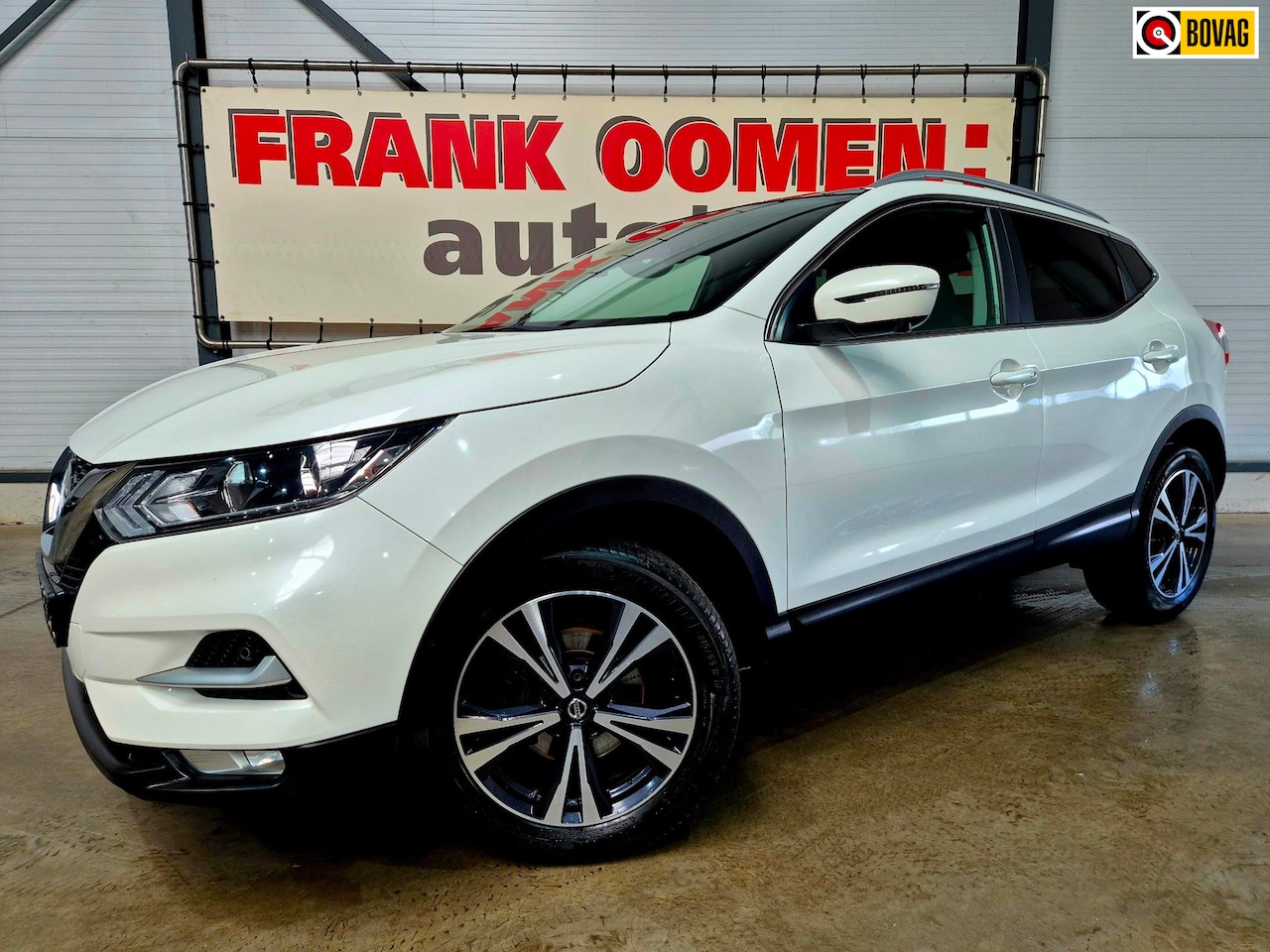 Nissan Qashqai - 1.3 DIG-T 140PK N-Connecta + Panorama|Parelmoer|360 camera|Keyless|Lane|DAB|Navi|Climate|C - AutoWereld.nl