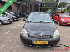 Toyota Yaris - 1.3-16V VVT-i Luna