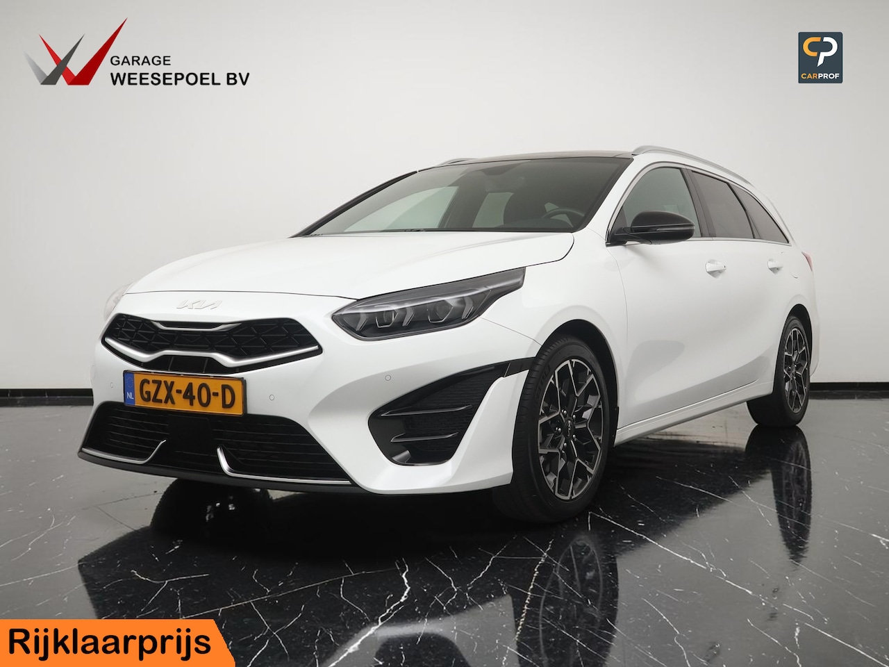 Kia Cee'd Sportswagon - Ceed 1.5 T-GDi GT-Line - Panoramadak - Navigatie - Camera - 17 inch LM velgen - LED koplam - AutoWereld.nl