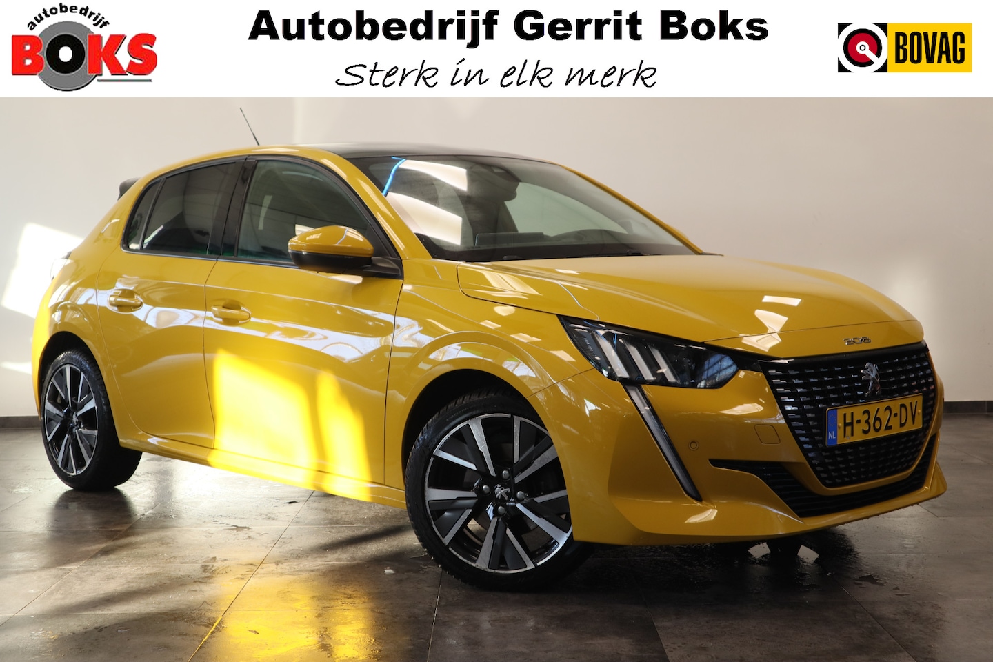 Peugeot 208 - 1.2 PureTech Allure Panoramadak Navigatie Full-led - AutoWereld.nl