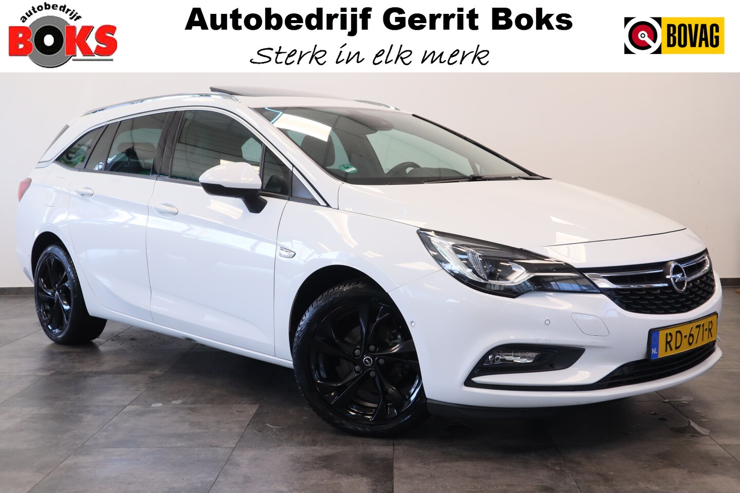 Opel Astra Sports Tourer - 1.4 Innovation Schuifdak Navigatie Camera - AutoWereld.nl