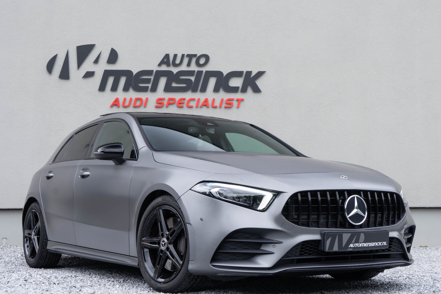 Mercedes-Benz A-klasse - 250 Premium Plus AMG-Line / Virtual Cockpit/ Cruise Control/ Panoramadak/ - AutoWereld.nl