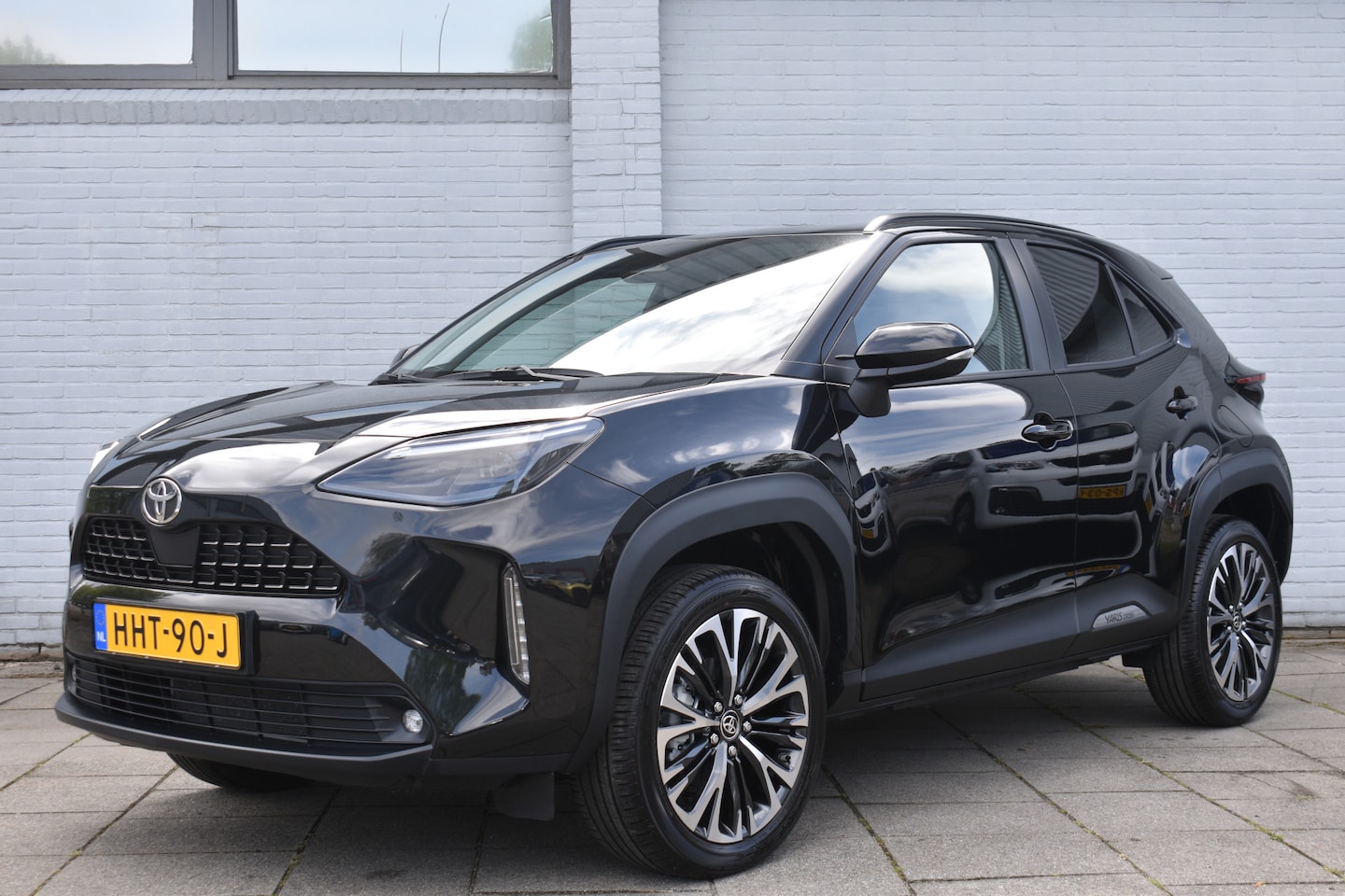 Toyota Yaris Cross - 1.5 Hybrid 130 Executive Automaat 130pk | Voorstoelen verwarmd | Keyless entry | Achteruit - AutoWereld.nl