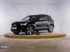 Volvo XC40 - 1.5 T5 Plug-in hybrid Ultimate Dark | Panorama dak | Adaptieve cruise | Harman Kardon | Bl